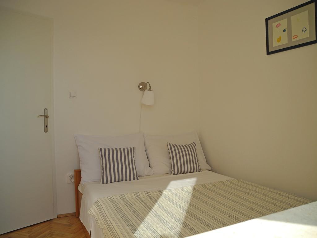 Apartments & Room Paula Stobreč الغرفة الصورة