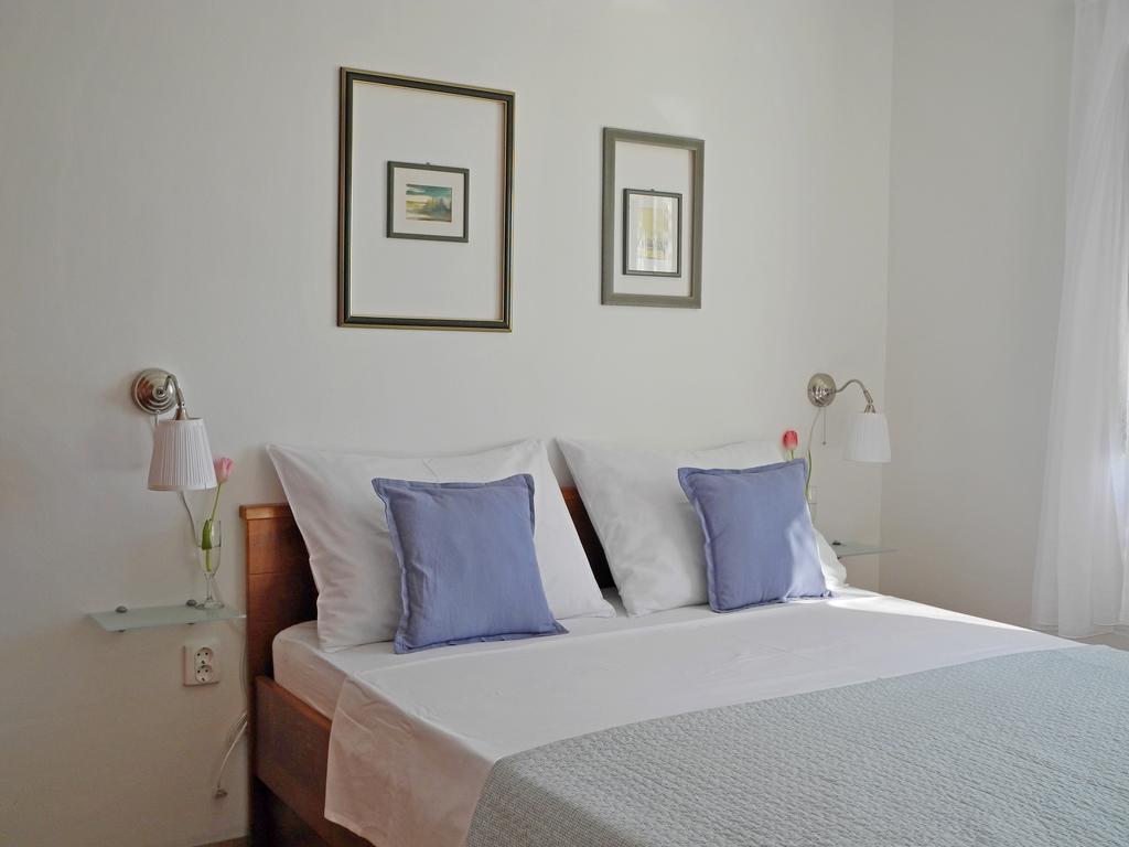 Apartments & Room Paula Stobreč الغرفة الصورة