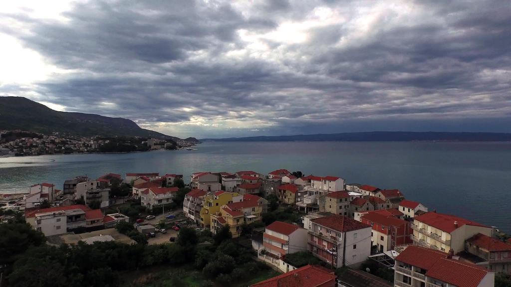 Apartments & Room Paula Stobreč المظهر الخارجي الصورة