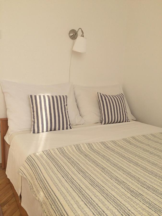 Apartments & Room Paula Stobreč المظهر الخارجي الصورة